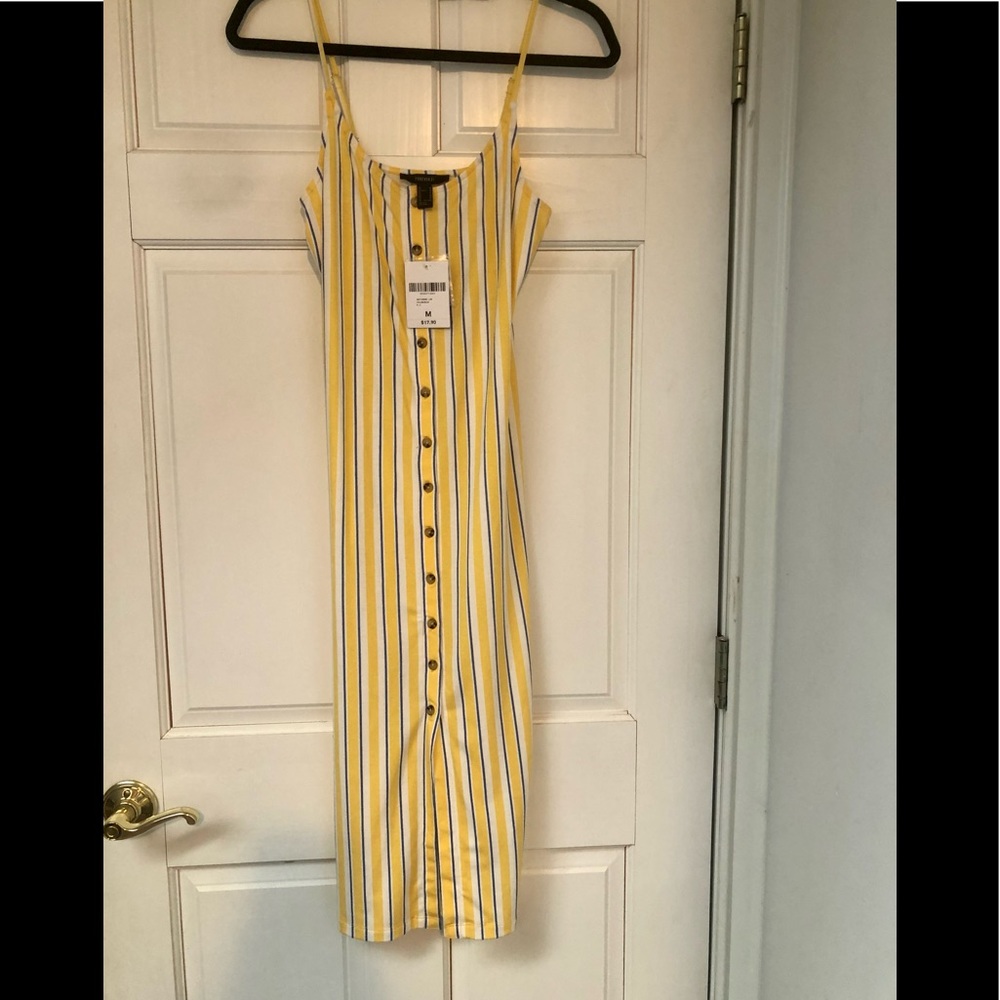 Forever 21 Size Medium fitted dress